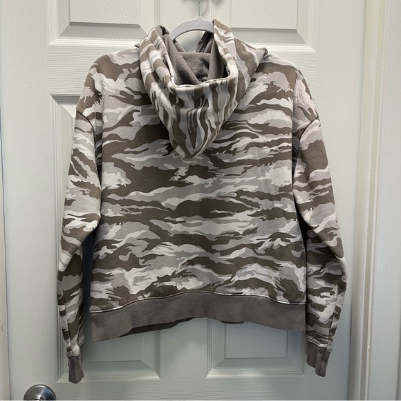 Puma Camoflauge Hoodie Sweatshirt - Picture 3 of 4